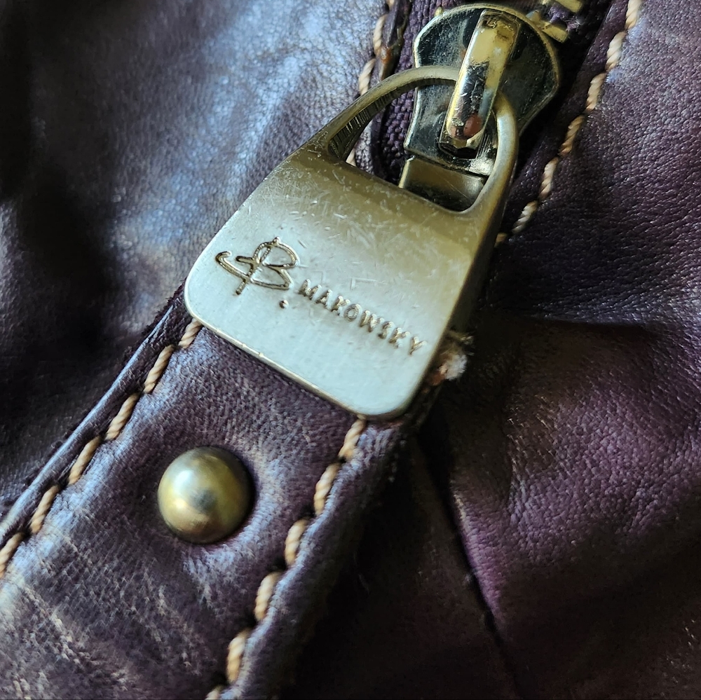 B. Makowsky Purple Purse